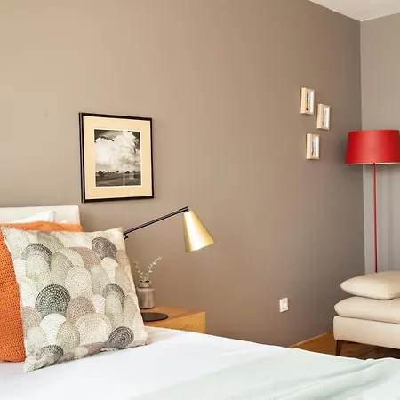 게스트하우스 Altido Stylish 5br With Big Terrace In Principe Real