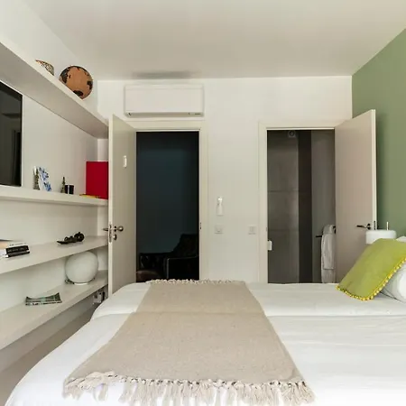 Altido Stylish 5br With Big Terrace In Principe Real 3* Lizbona